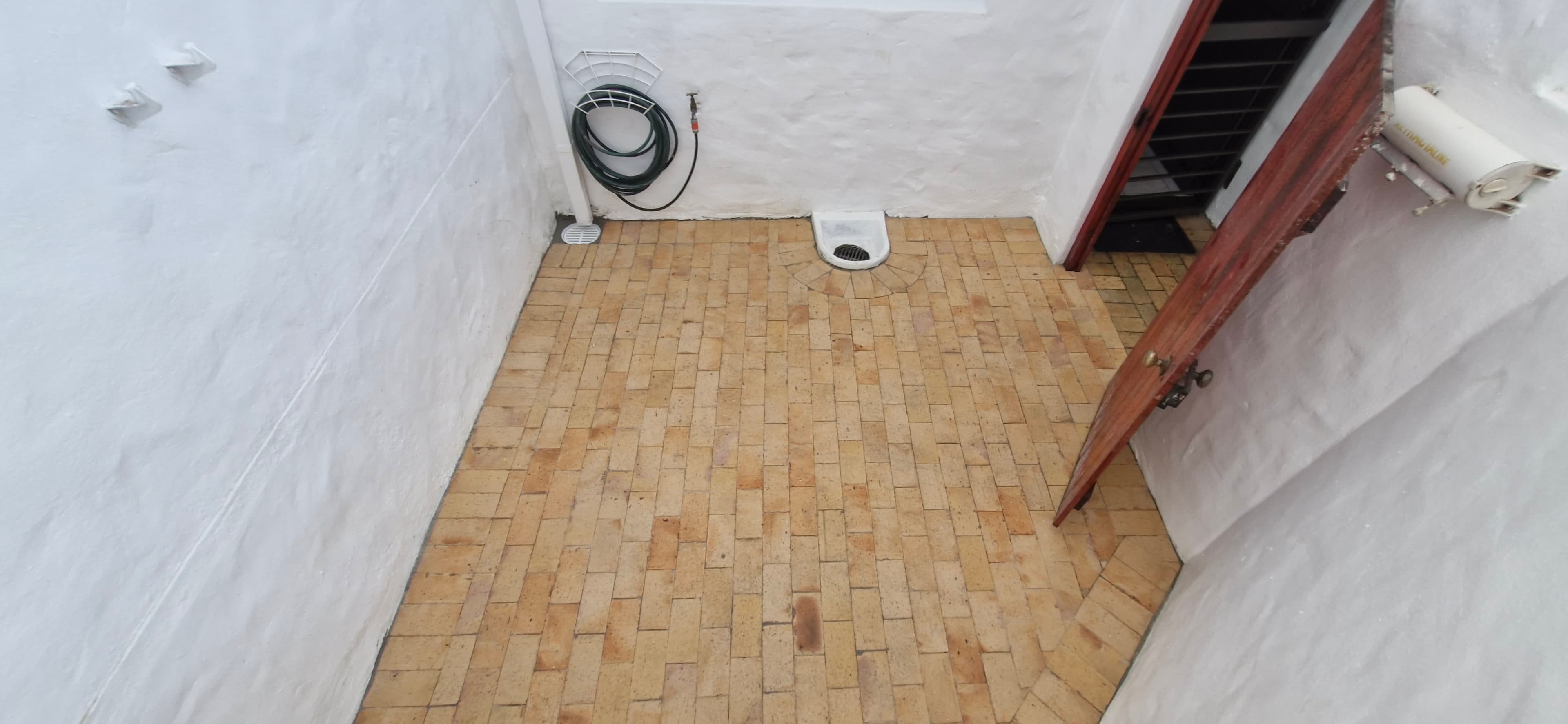 Precision paving installation Cape Peninsula — Econo Projects