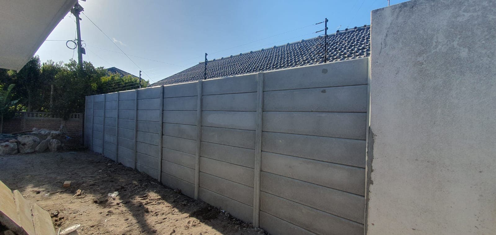 Electric fencing and security installation Cape Peninsula — Econo Projects